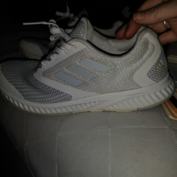 Adidas Boost - Picture 6 of 7